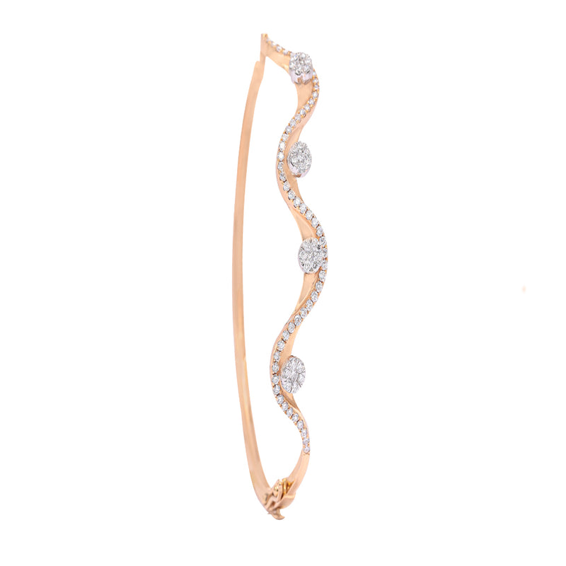 Diamond Wave Elegance Bracelet zaveribros.com