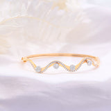 Diamond Wave Elegance Bracelet zaveribros.com