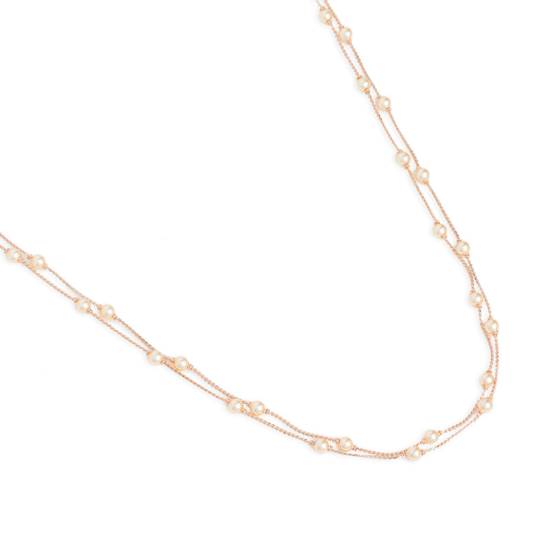 "Pearlescent Splendor: A Gold Chain Necklace" - zaveribros.com