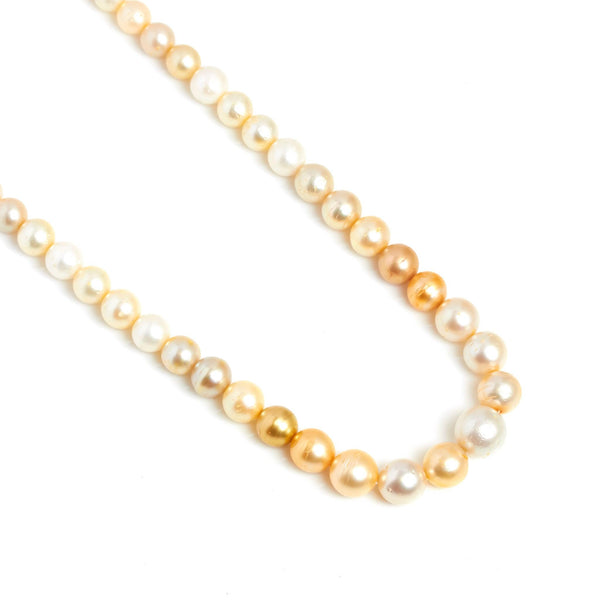 Gayatri Pearl Chain - zaveribros.com