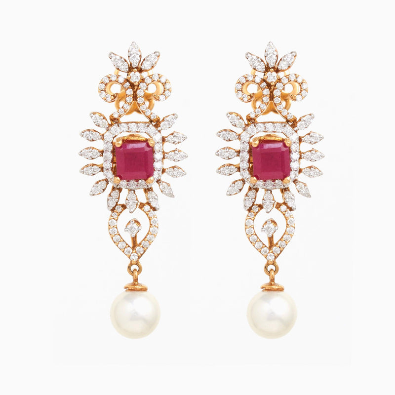 Sophisticated Diamond Earrings - zaveribros.com